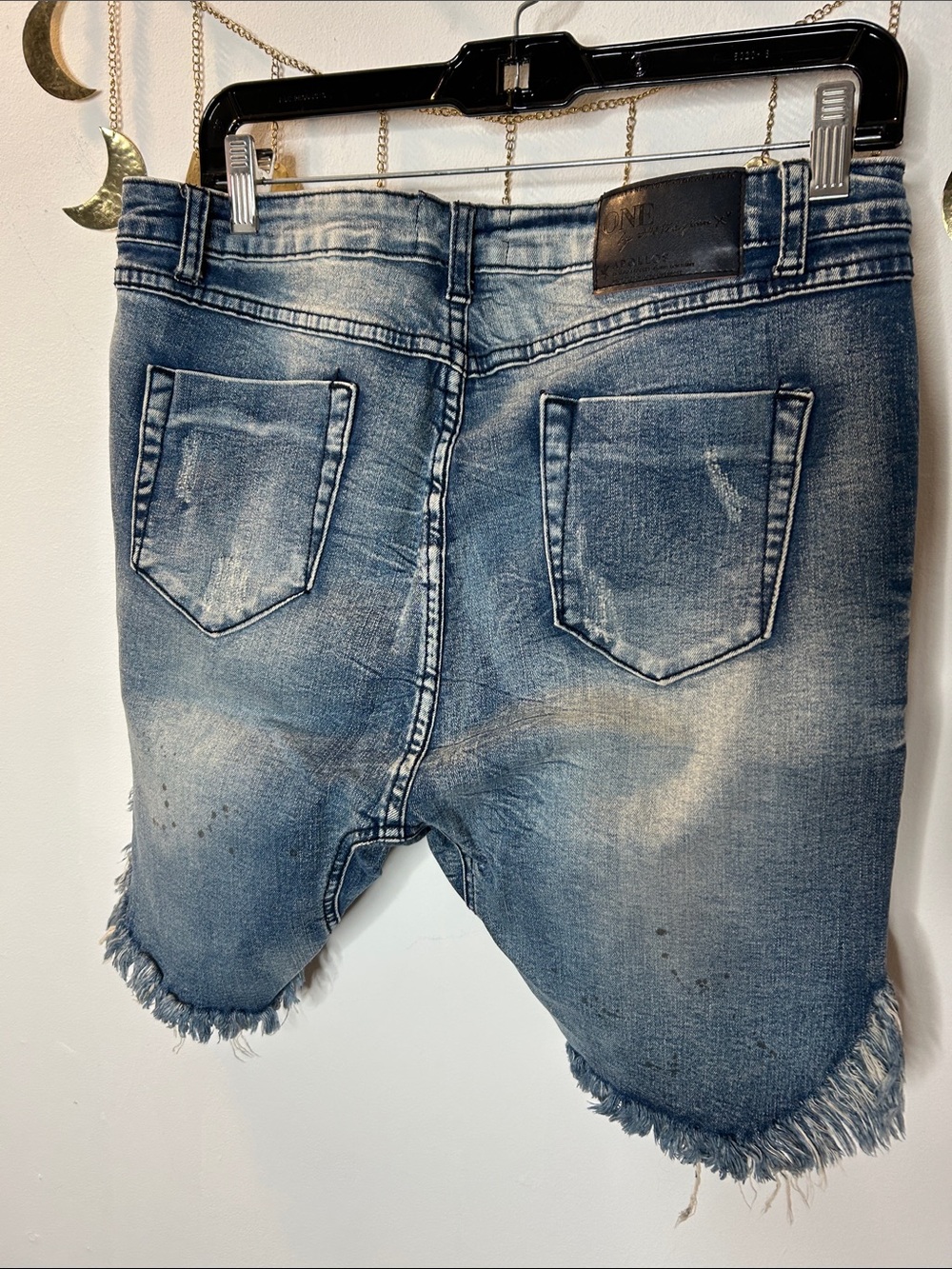 One Teaspoon Apollos Distressed Blue Denim Frayed Hem Jean Shorts - Picture 7 of 8